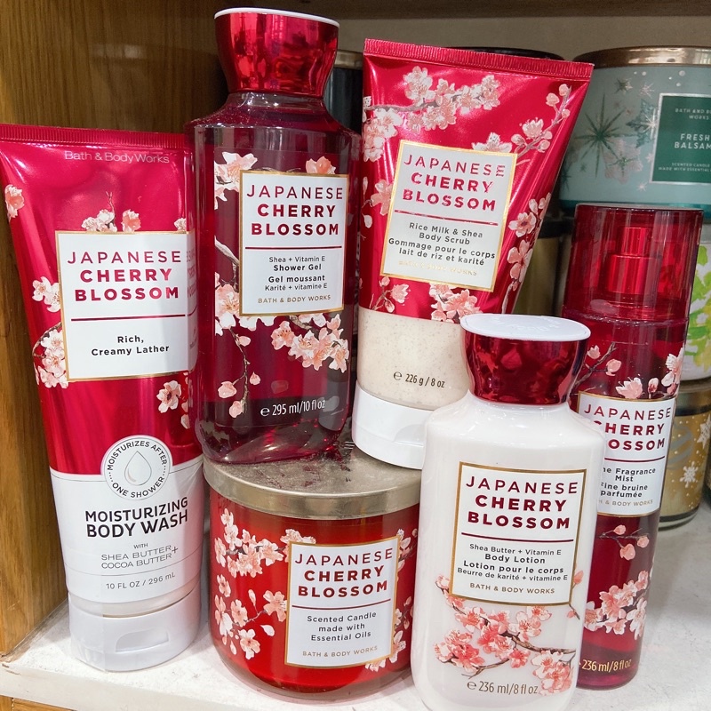 sữa tắm japanese cherry blossom bath & body works