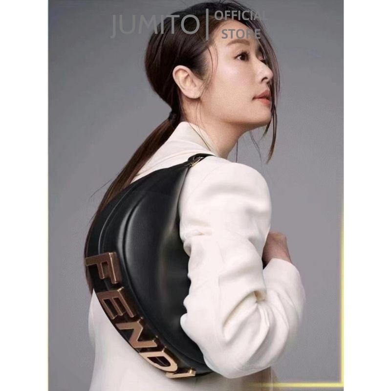 Túi xách nữ kẹp nách cầm tay da trơn Fend logo dập hot hit 2022 dày dặn JUMITO T1.050.TR