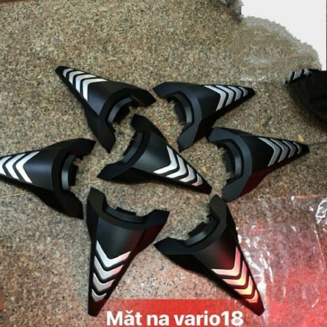 Nạ Vario 2018-2019