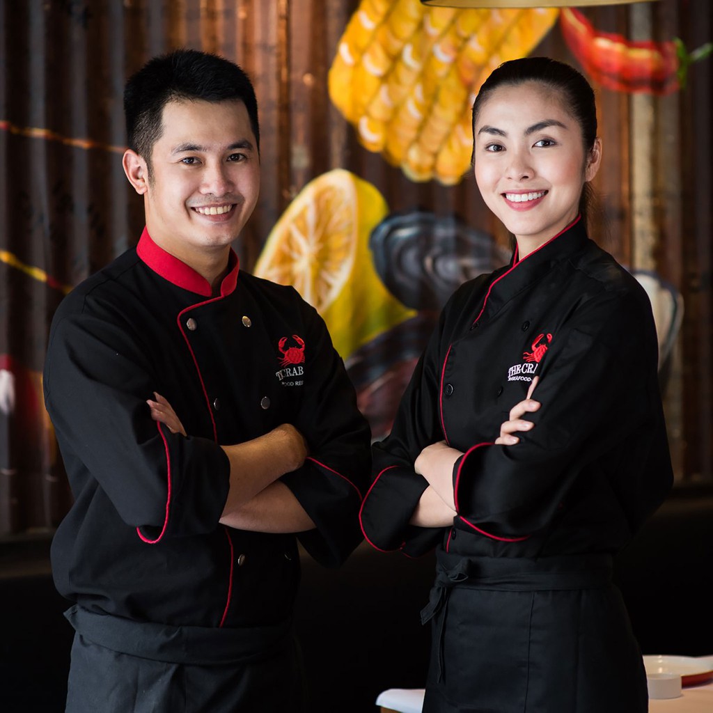 Áo đầu bếp nhà hàng khách sạn màu đen viền đỏ tay ngắn tay dài