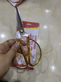 Kéo vàng rồng phụng Bén Tốt