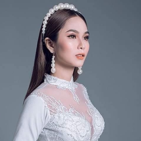 Bờm ngọc đơn kèm bông tai 80k