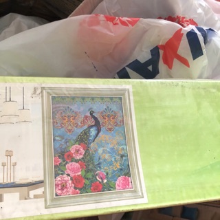 Tranh đính đá chim công khổ dọc kt 90-70cm