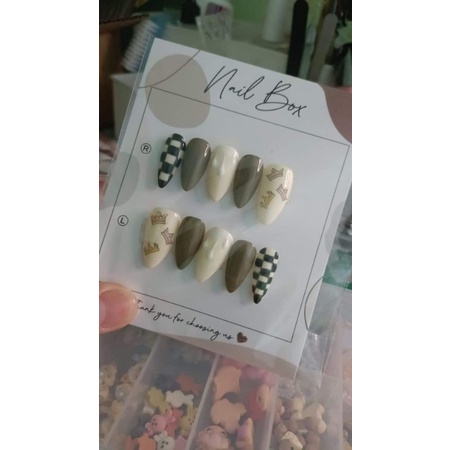 Nail box thiết kế