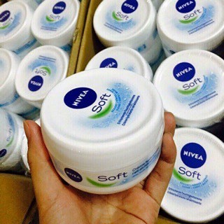 Kem dưỡng ẩm Nivea Soft 375ml nội địa Đức