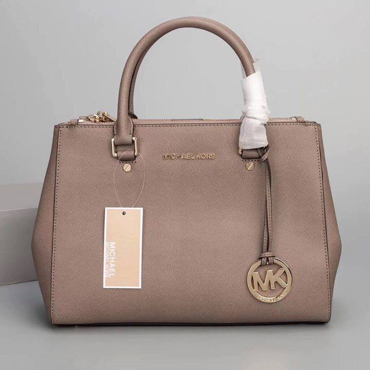 Túi xách Michael Kors