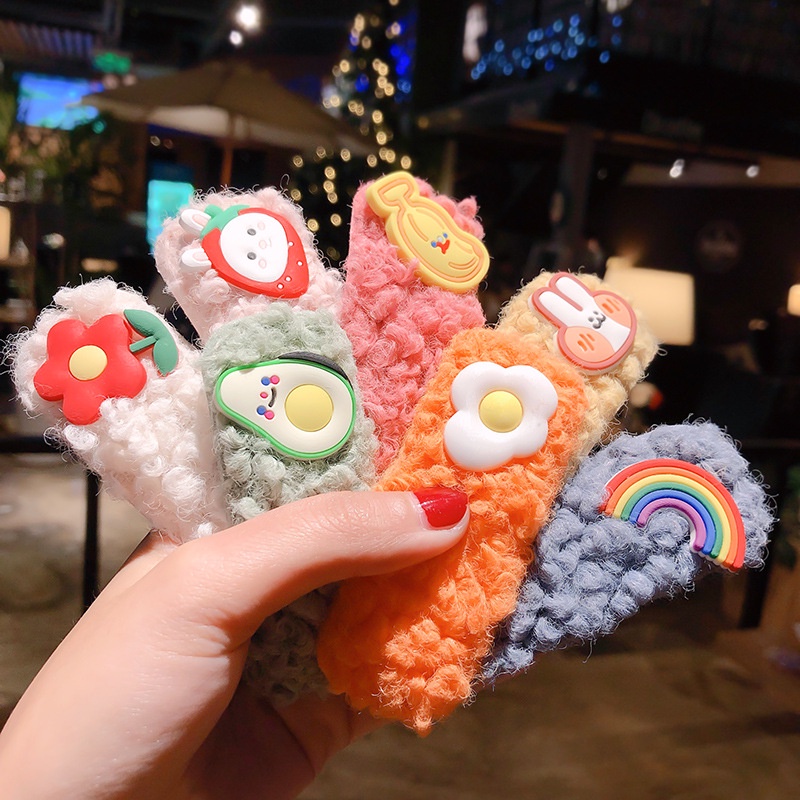 Kẹp tóc lông cừu thiết kế xinh xắn cho bé gái