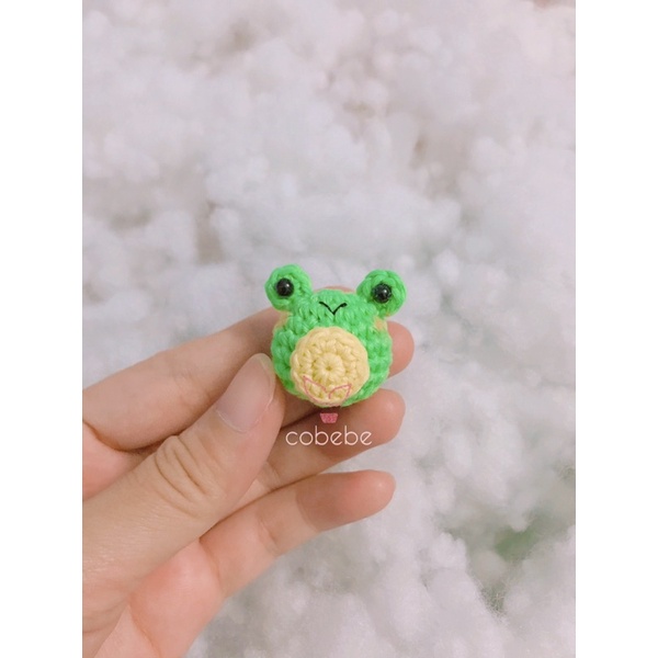 Móc treo điện thoại Ếch tí hon dễ thương handmade từ len 🐸