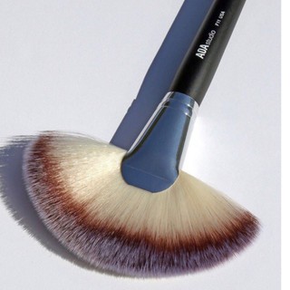 [Bill Mỹ] Cọ Quạt Lớn AOA Large Fan Brush