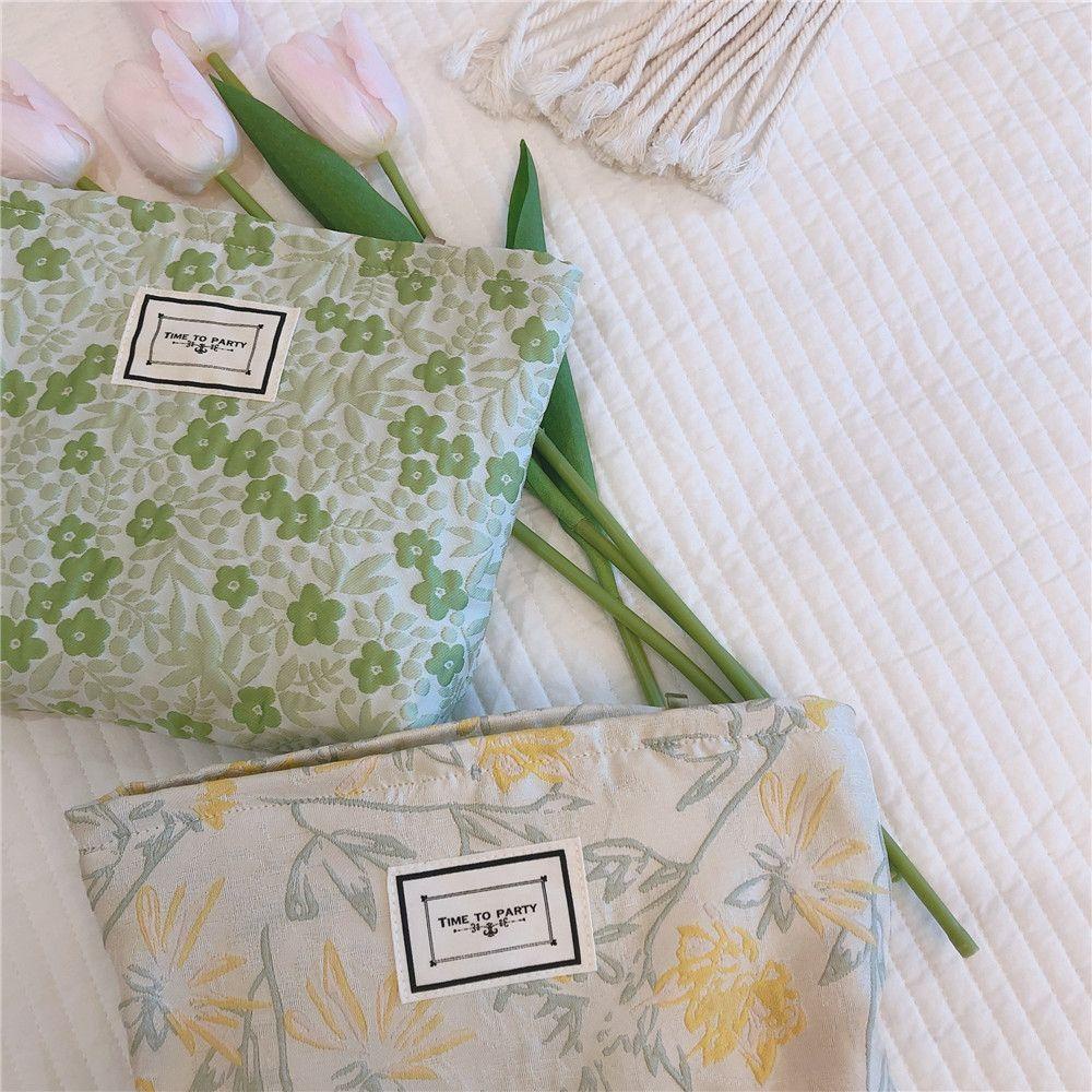 EBINLANDS Túi Đựng Đồ Trang Điểm Họa Tiết Hoa Dập Nổi