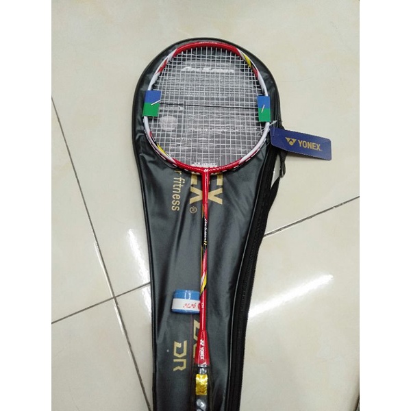 Vợt cầu lông yonex khung carbon cao cấp(tặng túi quấn cán +đan lưới sẵn )