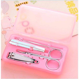 Bộ bấm móng tay 4 món