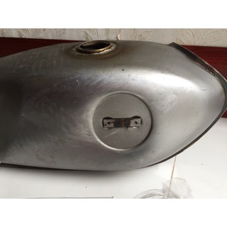 bình xăng lớn xe 68- chưa sơn