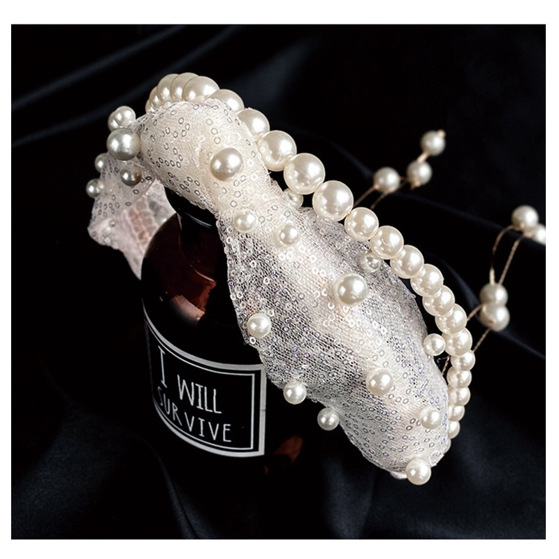 Cài Tóc Đính Ngọc Trai Sang Trọng Cho Cô Dâu