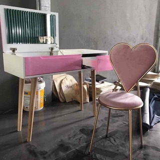 Bàn phấn cực đẹp giá mềm