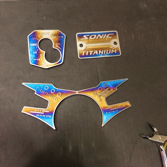 Combo 3 miếng dán Titan cho Sonic