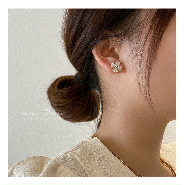 Bông tai thời trang nữ cỏ 4 lá KLG444