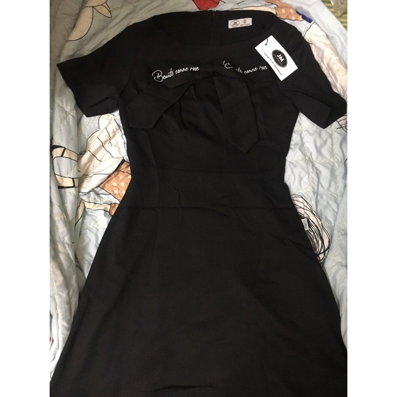Váy jm size s thêu màu đen newtag