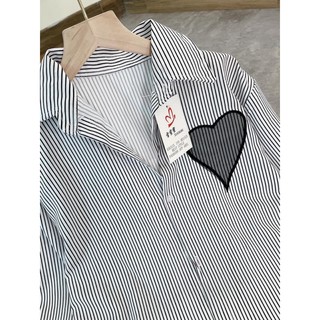 Áo bầu sơ mi trắng công sở