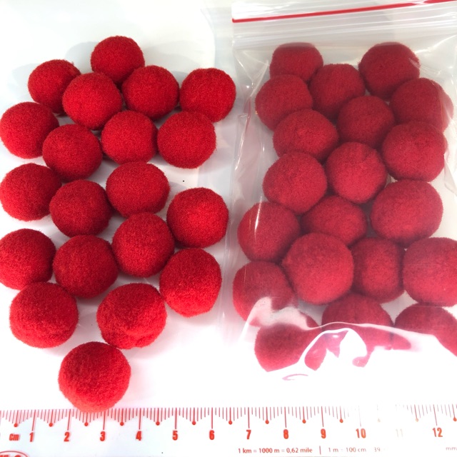 Pom pom lớn (đỏ)