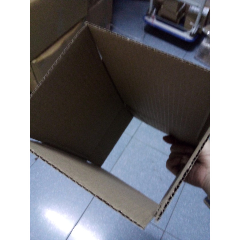 Hộp carton 15 x 13 x 15cm DOCONU. Thùng gói hàng cỡ nhỏ