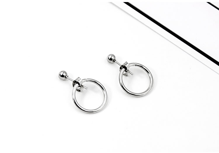 Bông Tai Tròn Thép Titanium Phong Cách Cá Tính Unisex