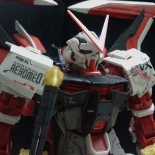 Mô Hình MG Astray Red Frame Kai Gundam 2nd Daban
