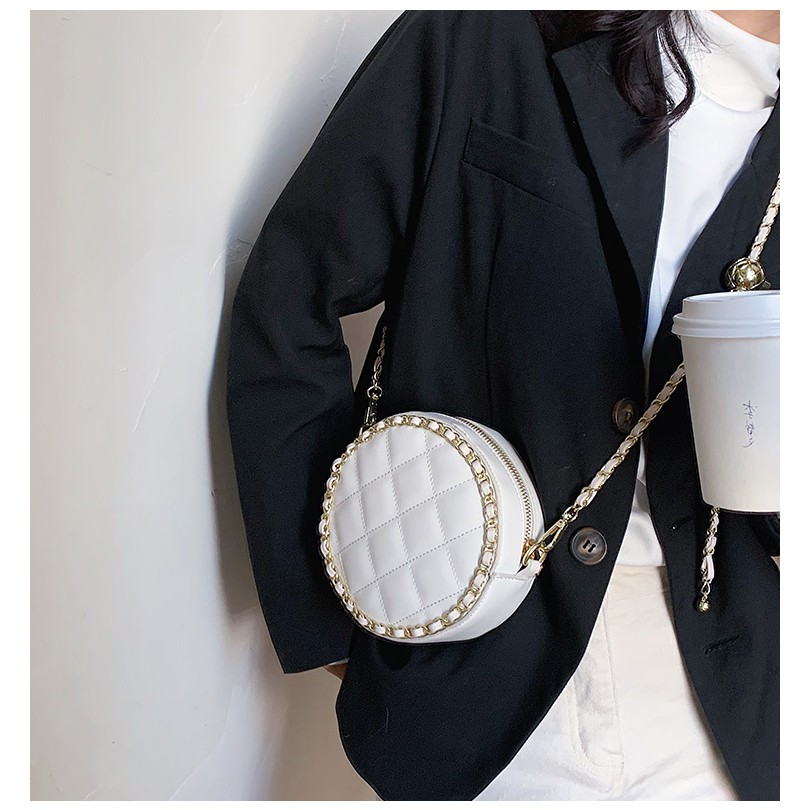 Túi hộp tròn vân trám đính hoa đeo chéo nữ,dây xích chạy bo viền trước cực xinh🌀🌀