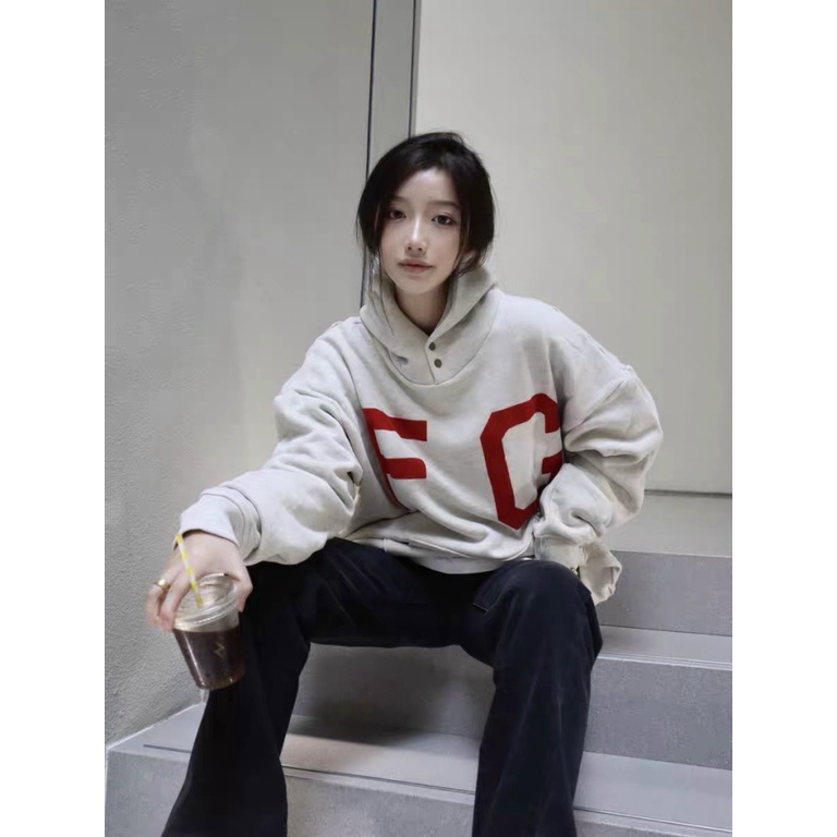 Áo Khoác HOodie Chui Đầu Có Túi Trước Đặc Biệt Nón Phối Nút Điểm Nhấn FG Cực Hot Trend Năm nay