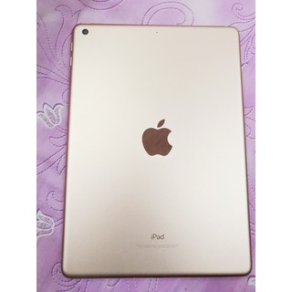 Ipad 9.7inch 2018 32GB Hồng 99,99% còn bảo hành 9/2019 đã dán cường lực xịn