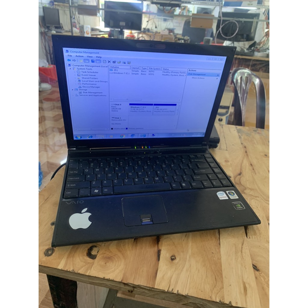Laptop Sony Sony Vaio VGN-SZ680 đen huyền thoại