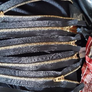 Khóa đồng YKK