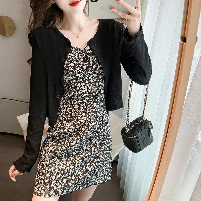 Set Đầm Hai Dây Và Áo Khoác Cardigan Họa Tiết Hoa Nhẹ Nhàng Thời Trang Mùa Hè Hàng Mới 2022 Dành Cho Bạn Nữ