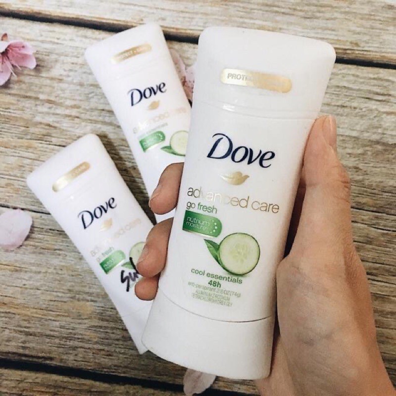 Lăn khử mùi Dove Advanced Care 48h giúp loại bỏ mùi hôi và chống ẩm ướt 74g