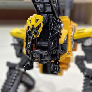 Mô hình Trans.former High Tower - Aoyi Mech Devastator