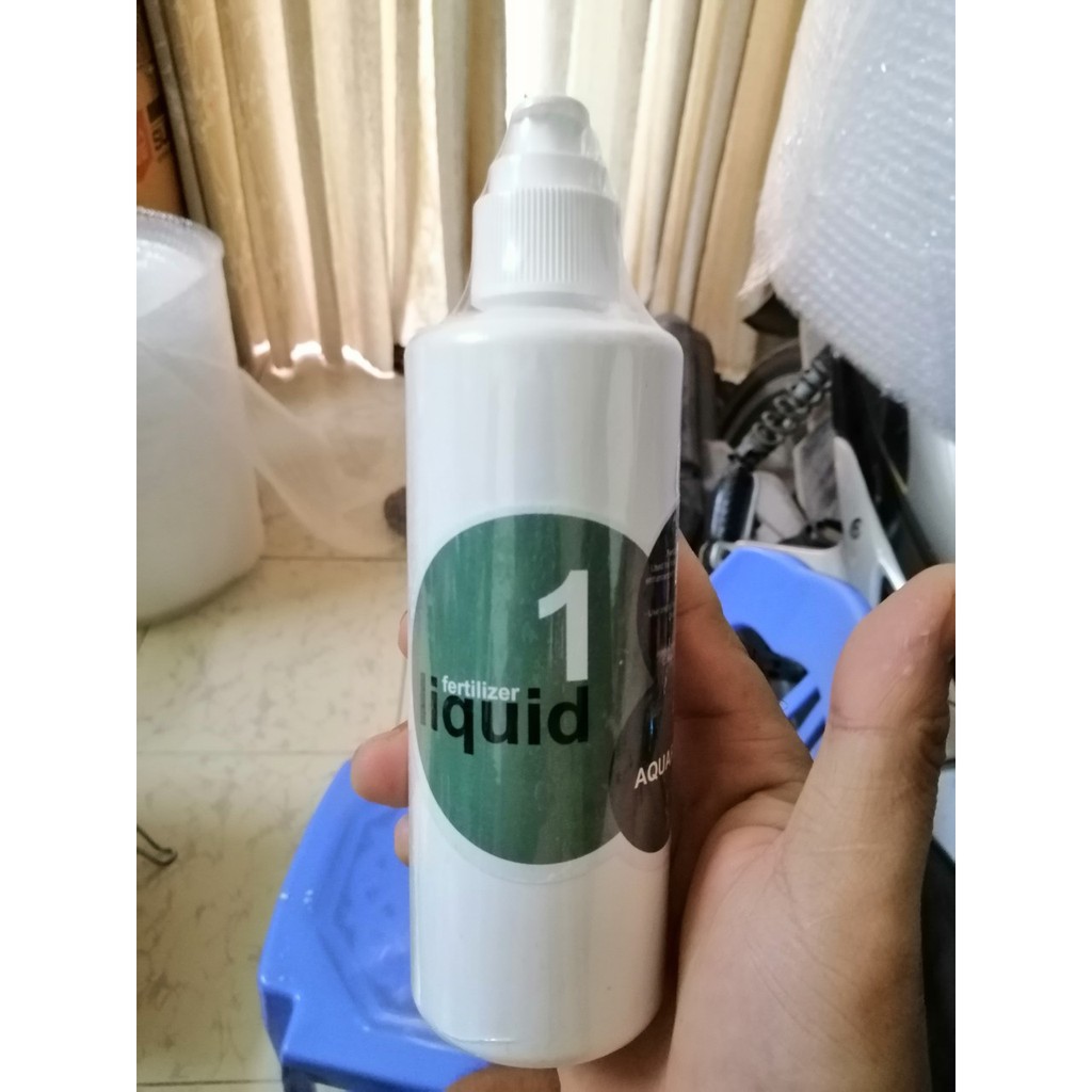 Dinh dưỡng nước Fertilizer Liquid 1, 2 và Carbon liquid của THỦY MỘC dành cho hồ thủy sinh