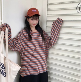 Pull kẻ dài tay