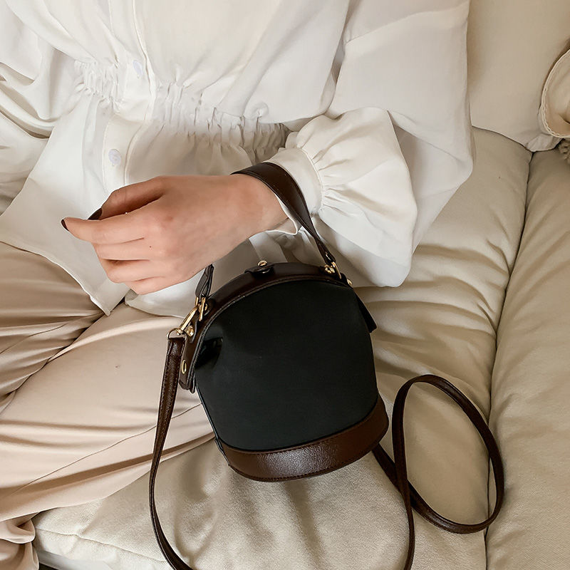 Túi xách phong cách thời trang sang trọng cho nữ