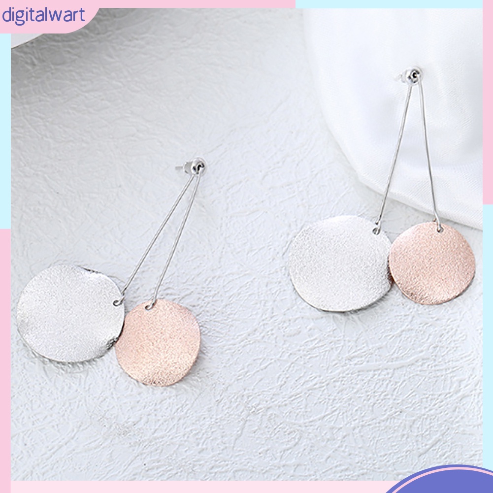 Khuyên tai dáng dài mặt hình tròn bằng hợp kim duyên dáng cho nữ