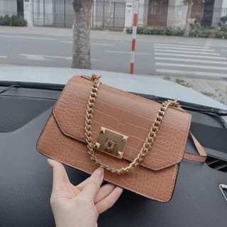 Q Túi Xách Nữ Cnk Croc Da Rắn Size 22cm Tem Mạc Túi Hãng Hàng Xuất Xịn 2020