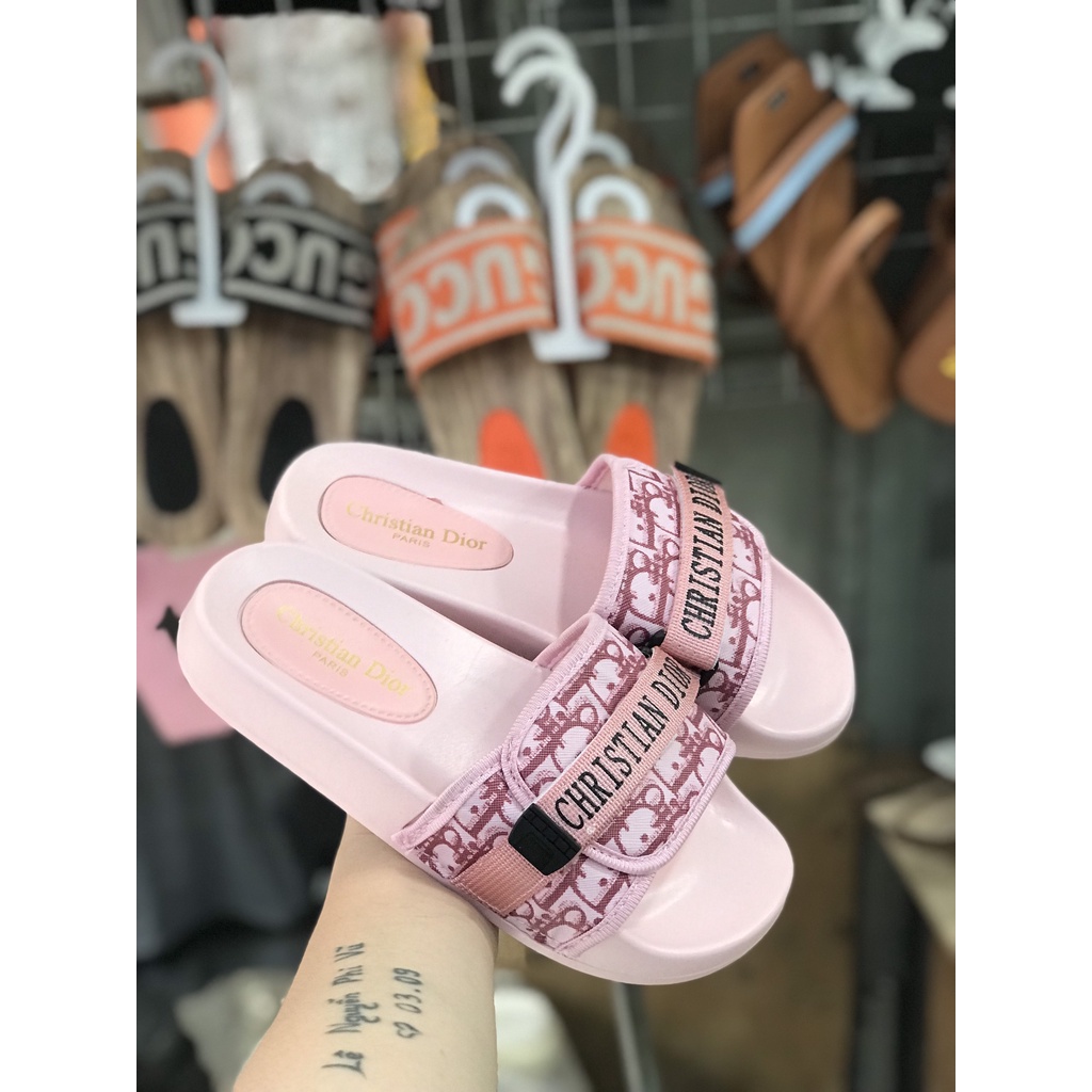 DÉP DIOR HỒNG KEM