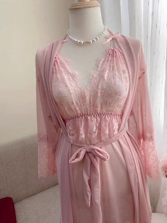 HT153 Set váy ngủ và áo choàng sexy ren xuyên thấu tặng CHÍP, đồ ngủ ren gợi cảm HT153 | BigBuy360 - bigbuy360.vn