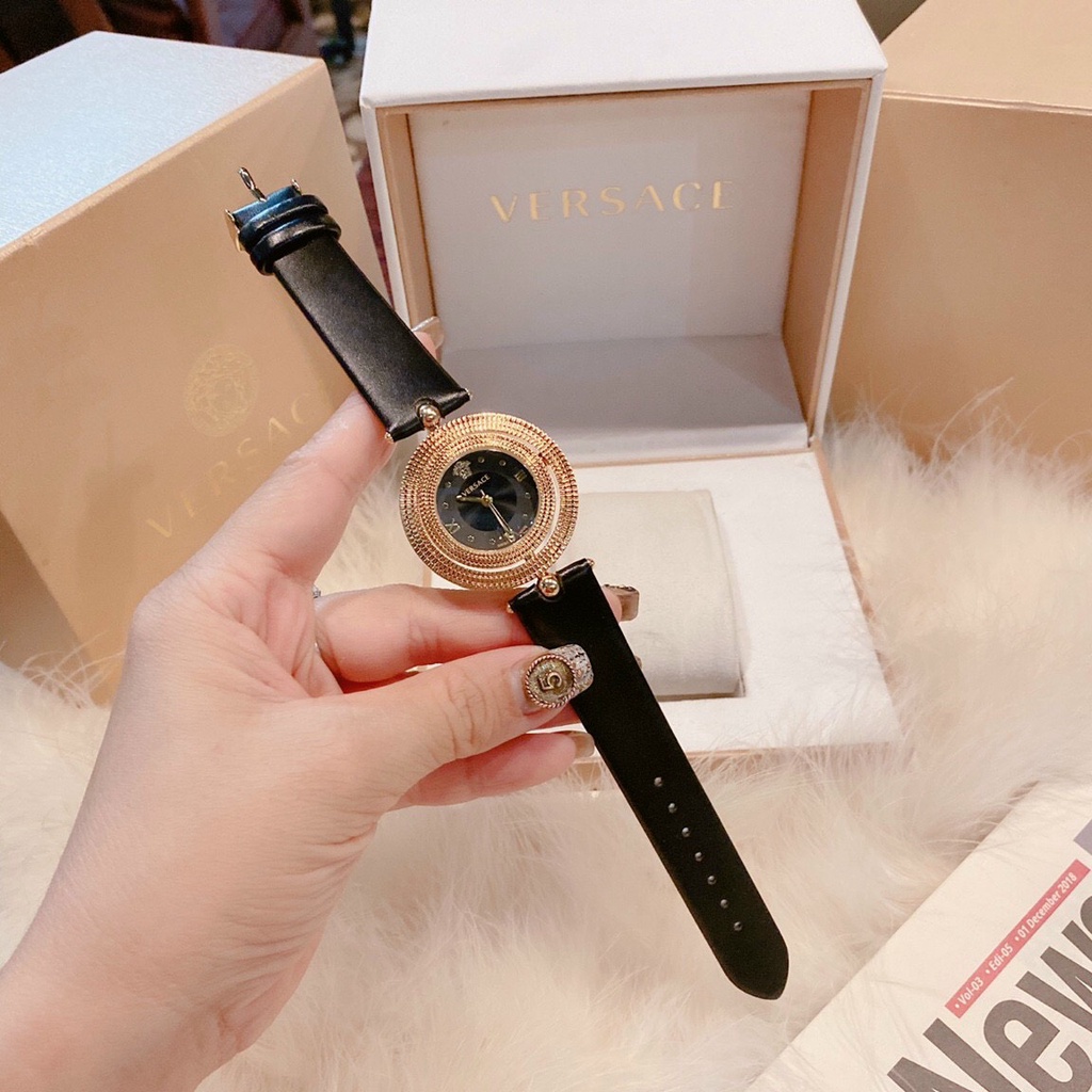 Đồng hồ cao cấp nữ VERSACE - chống nước