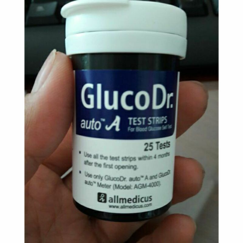 Que thử đường huyết glucodr auto một lọ 25 que