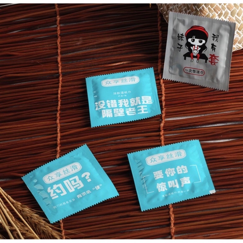 Khăn ướt mini dạng BCS tiện lợi du lịch
