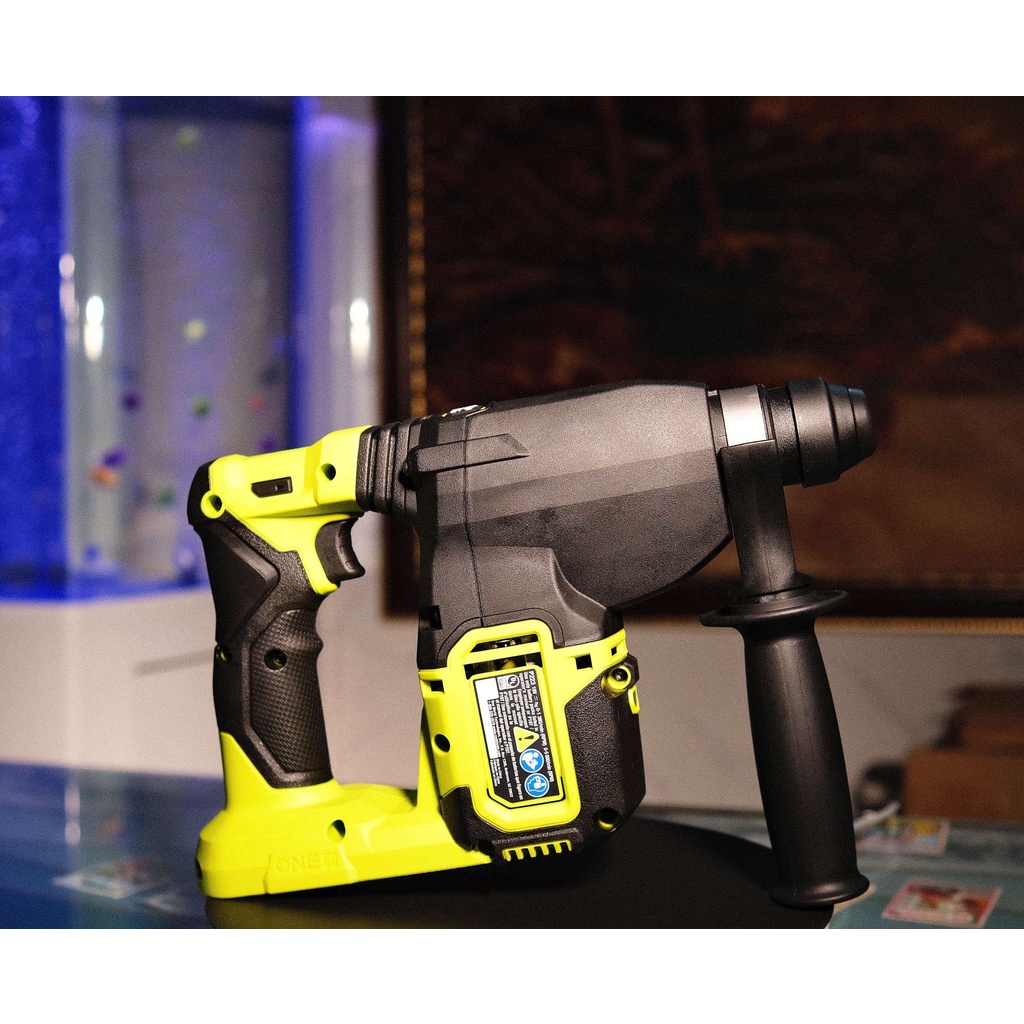 Máy khoan đục bê tông RYOBI - P223