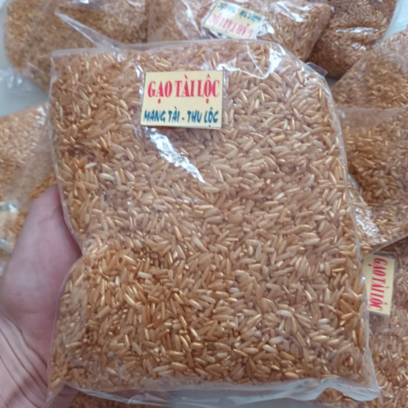 Bán buôn bán sỉ 1kg gạo vàng Thần Tài mang Tài thu Lộc