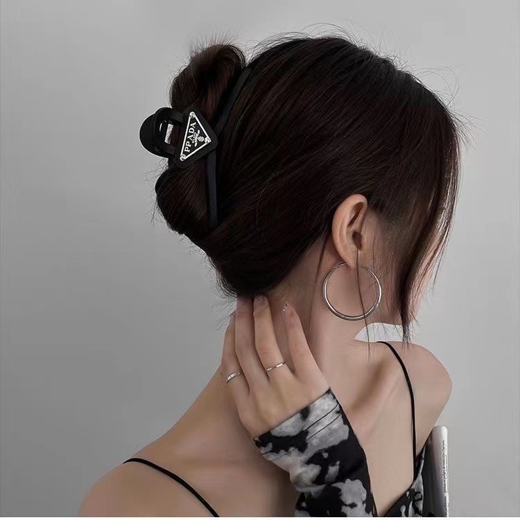 iF YOU Kẹp tóc   in chữ phong cách cổ điển Hàn Quốc cho nữ