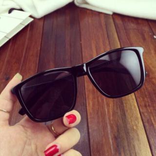 [GIÁ SỈ] KÍNH MÁT THỜI TRANG KÍNH CHỮ V TÂY CỰC SANG CỰC ĐẸP | BigBuy360 - bigbuy360.vn