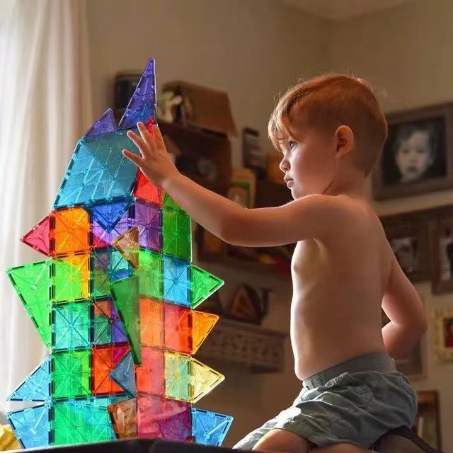 [Duy nhất tại Việt Nam] Đồ chơi  xếp hình nam châm trong suốt Magna tiles 120 chi tiết xếp hình 3d đồ chơi thông minh